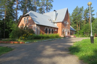 Pension "Dream" offers you a wonderful and inexpensive holiday in the Nizhny Novgorod region. Housing luxury "Sergei" is designed for 30 campers. Cozy atmosphere single and double rooms with all amenities, a tasty dinner and fresh air - th
